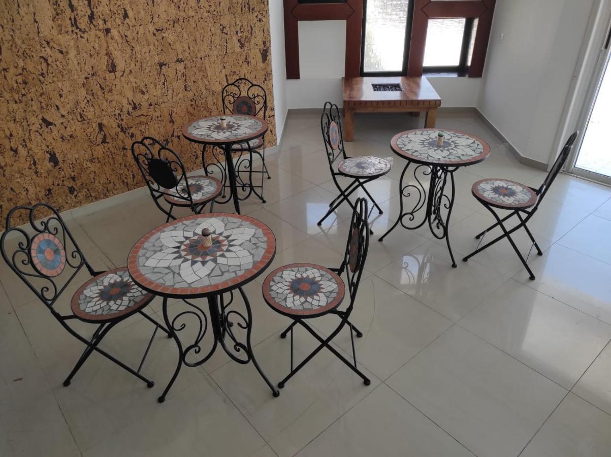 Guest House "Villa Klara Eilat" Heated Pool And Sauna All Year Round Exterior foto