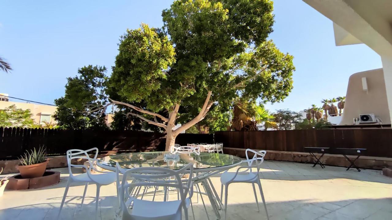 Guest House "Villa Klara Eilat" Heated Pool And Sauna All Year Round Exterior foto